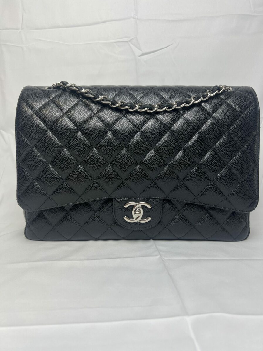 Chanel Maxi Jumbo pelle nera