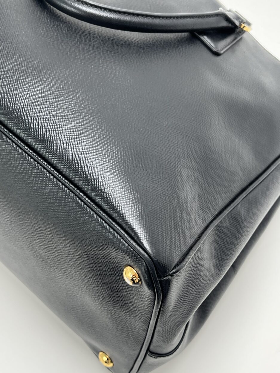 angolo 4 Prada Galleria Saffiano Nera Vintage