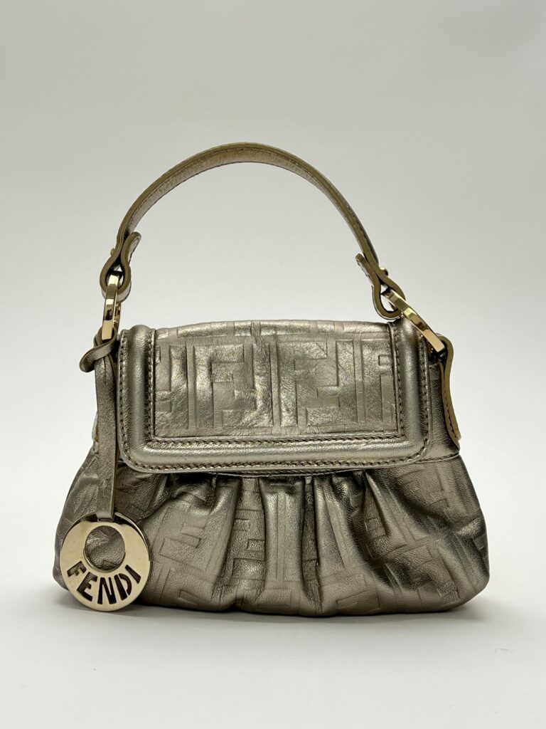 dettaglio pelle FF Fendi Mini Chef Vintage