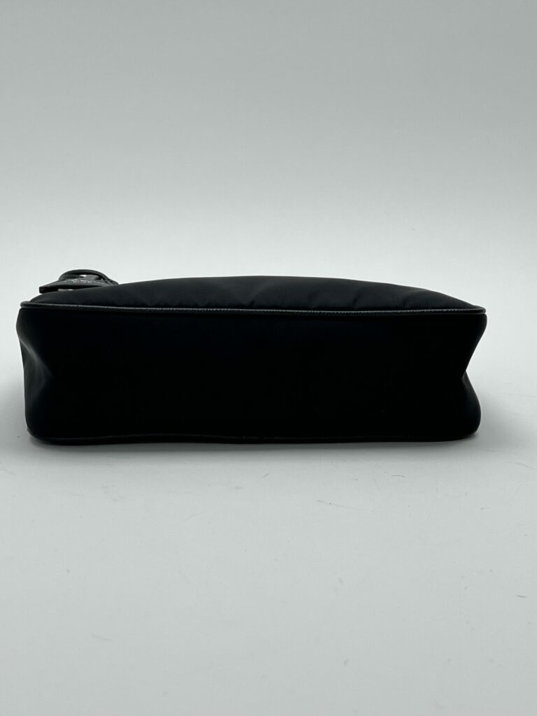fondo borsa Prada Re-Edition 2005 nylon nero