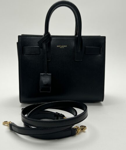 Saint Laurent Sac De Jour Nano 2022 pelle nera hardware oro