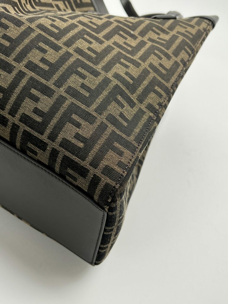 angolo 3 Fendi Origami Jacquard FF