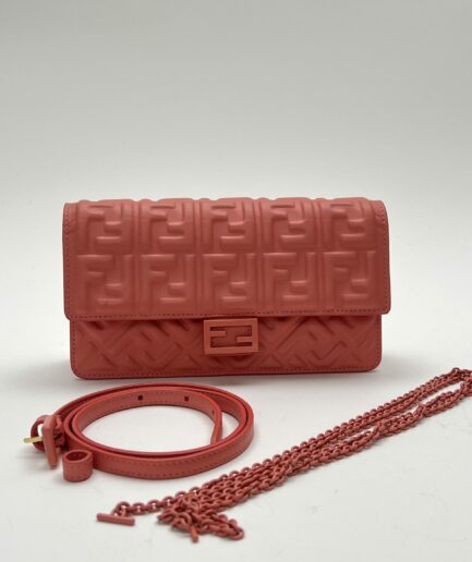 Fendi Baguette WOC Rosa Salmone borsa lusso
