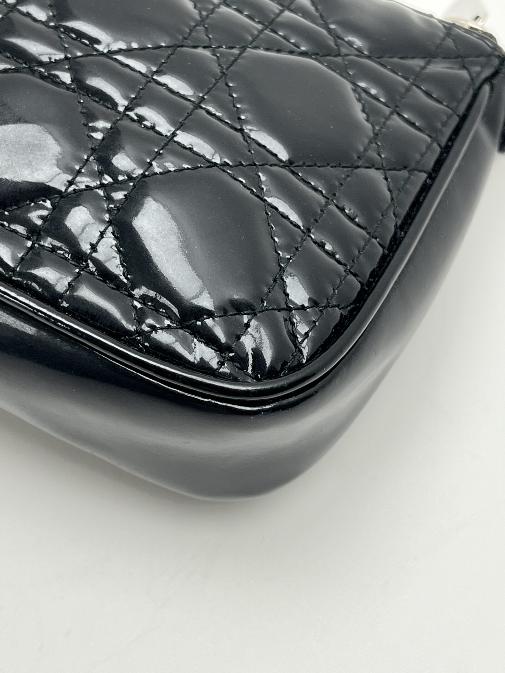 IMG_3313 angolo superiore destro Dior Lady Dior Pochette 2009