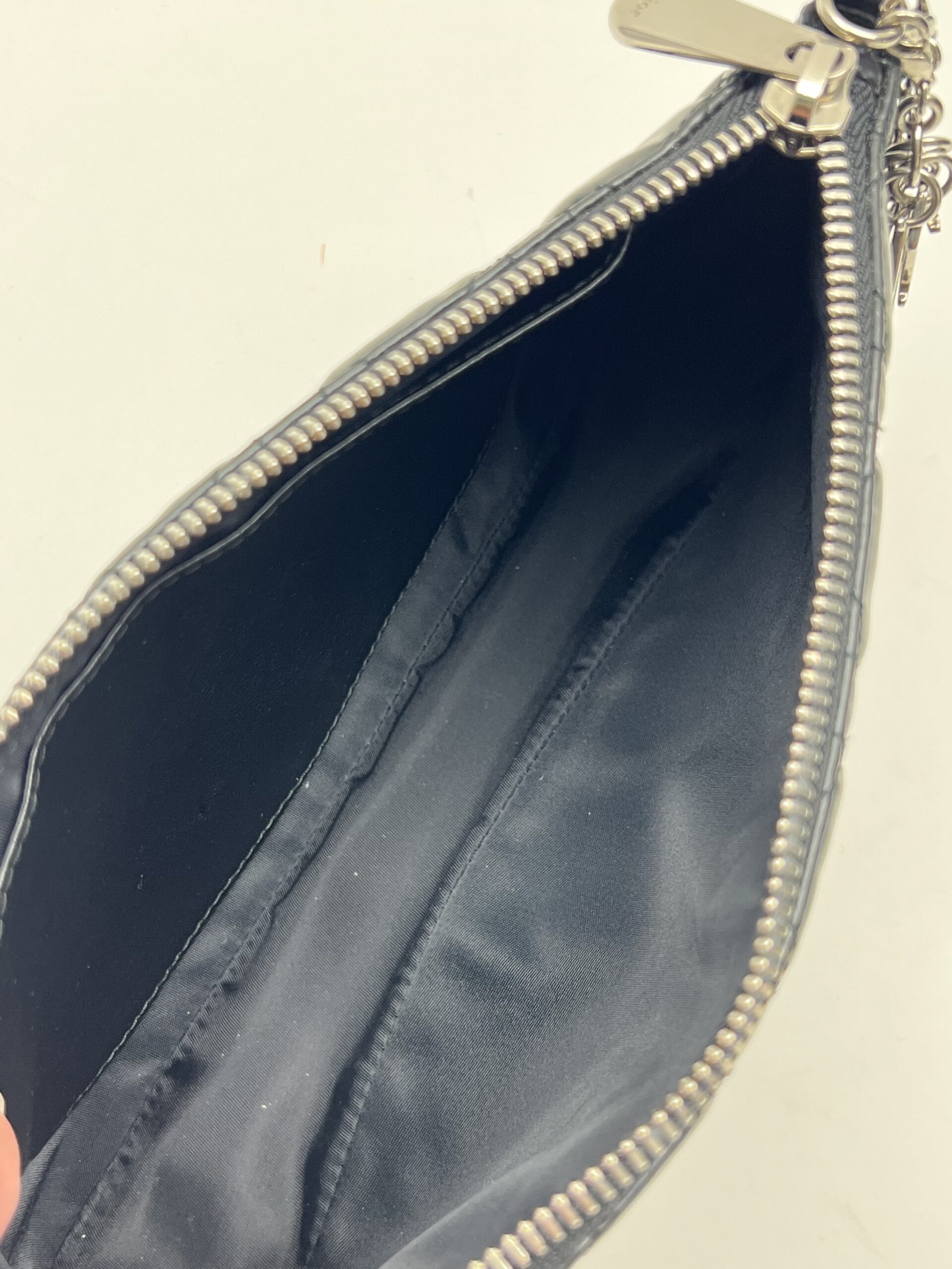 IMG_3320 interno tessuto nero Dior Lady Dior Pochette 2009