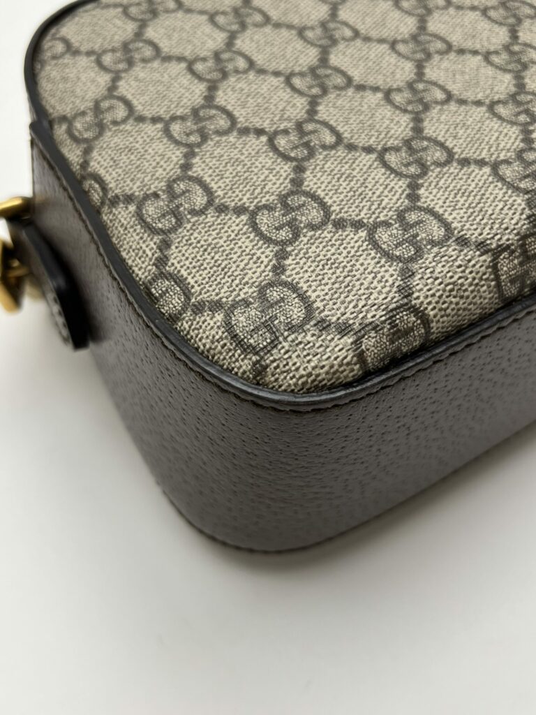 angolo 4 Gucci Neo Vintage Tracolla