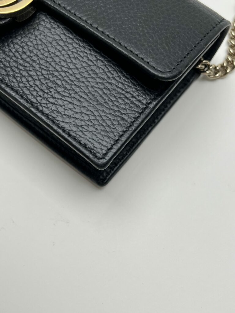 angolo 2 Gucci Interlocking WOC 2024