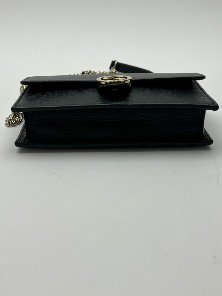 fondo borsa Gucci Interlocking WOC 2024