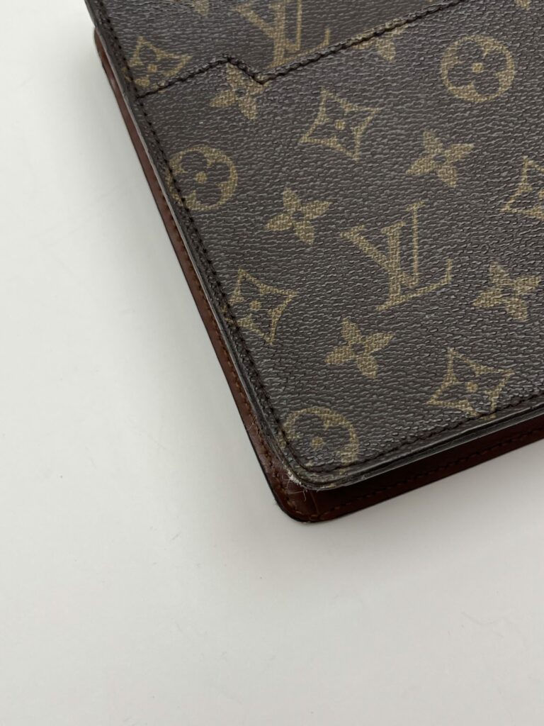 angolo 1 Louis Vuitton Pochette Voyage 1992