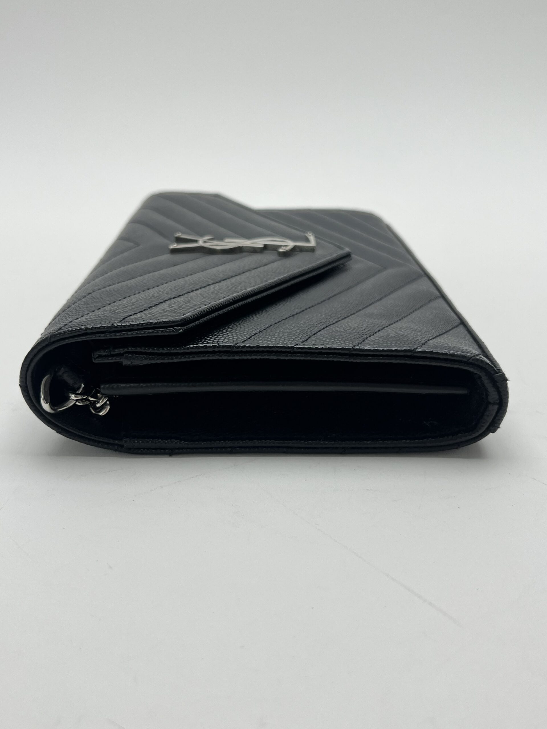 IMG_0608 lato sinistro Saint Laurent Cassandre WOC 2024