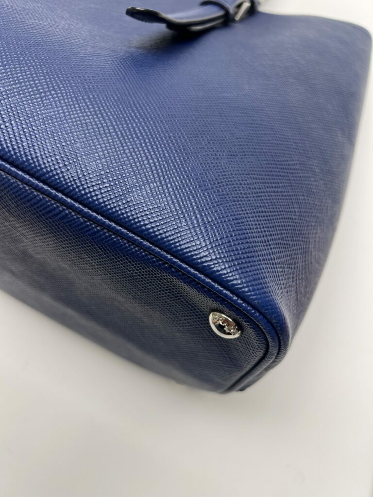 angolo 3 Prada Double Saffiano Blu