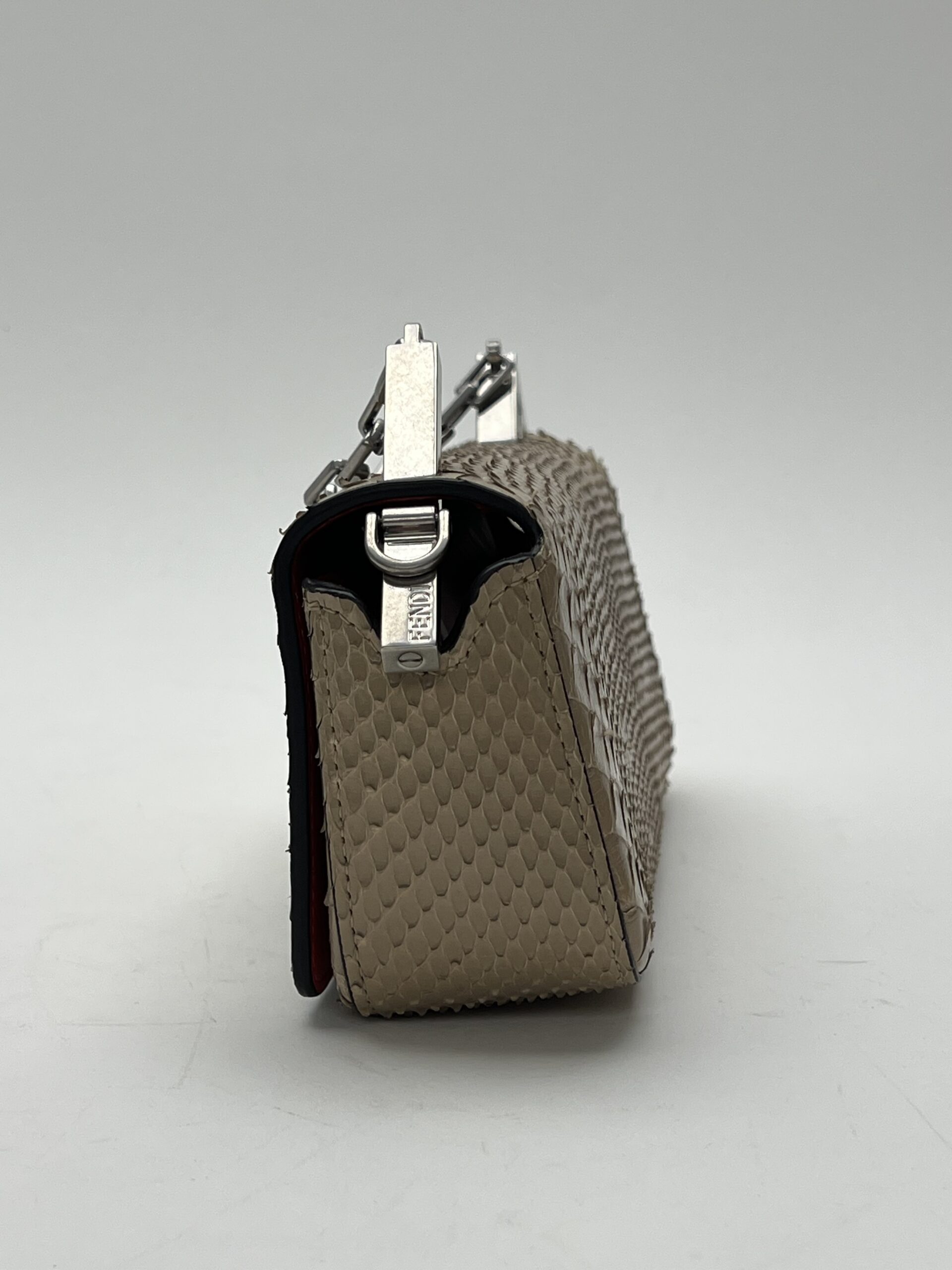 IMG_0873 lato sinistro Fendi First Sight Pitone Beige