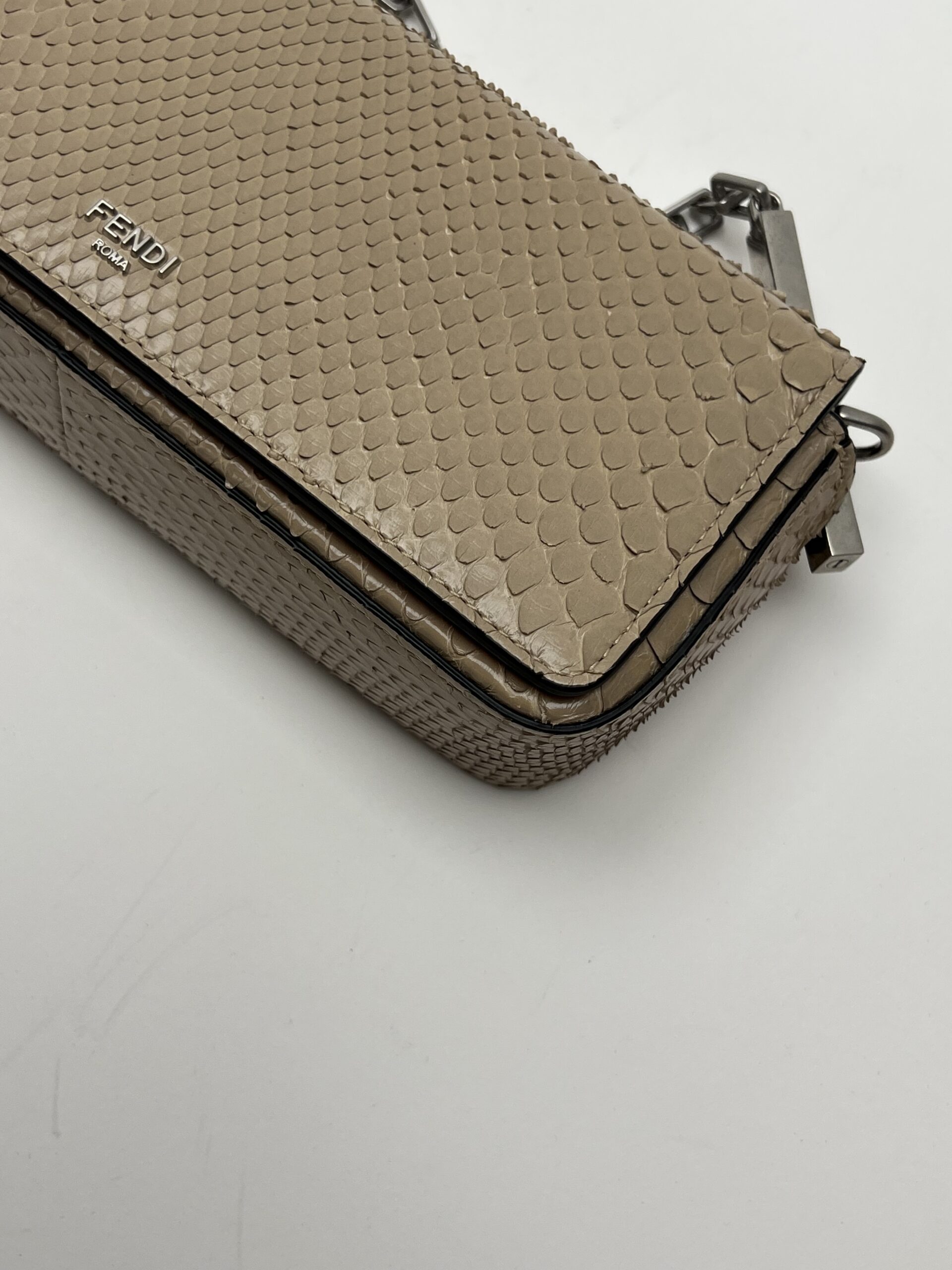 IMG_0875 angolo 1 Fendi First Sight Pitone Beige