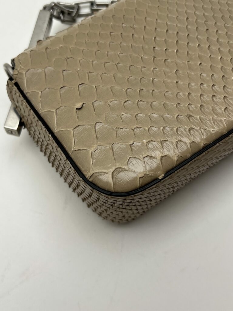 angolo 4 Fendi First Sight Pitone Beige