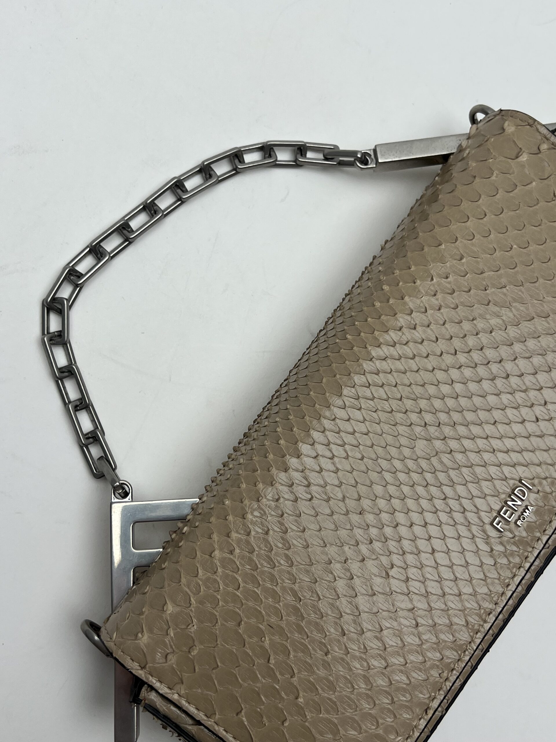 IMG_0881 dettaglio tessuto Fendi First Sight Pitone Beige