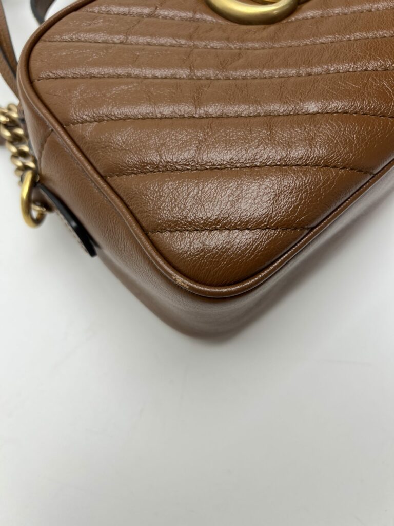 angolo 2 Gucci GG Marmont Camera Bag 2024