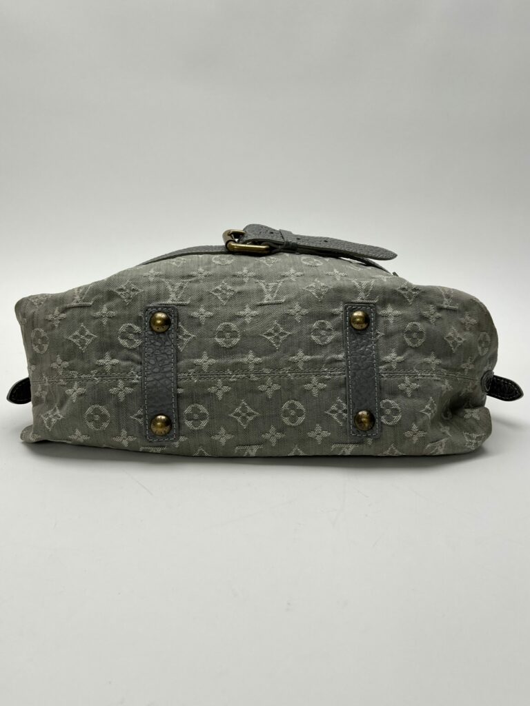 fondo borsa Louis Vuitton Neo Cabby Denim Monogram