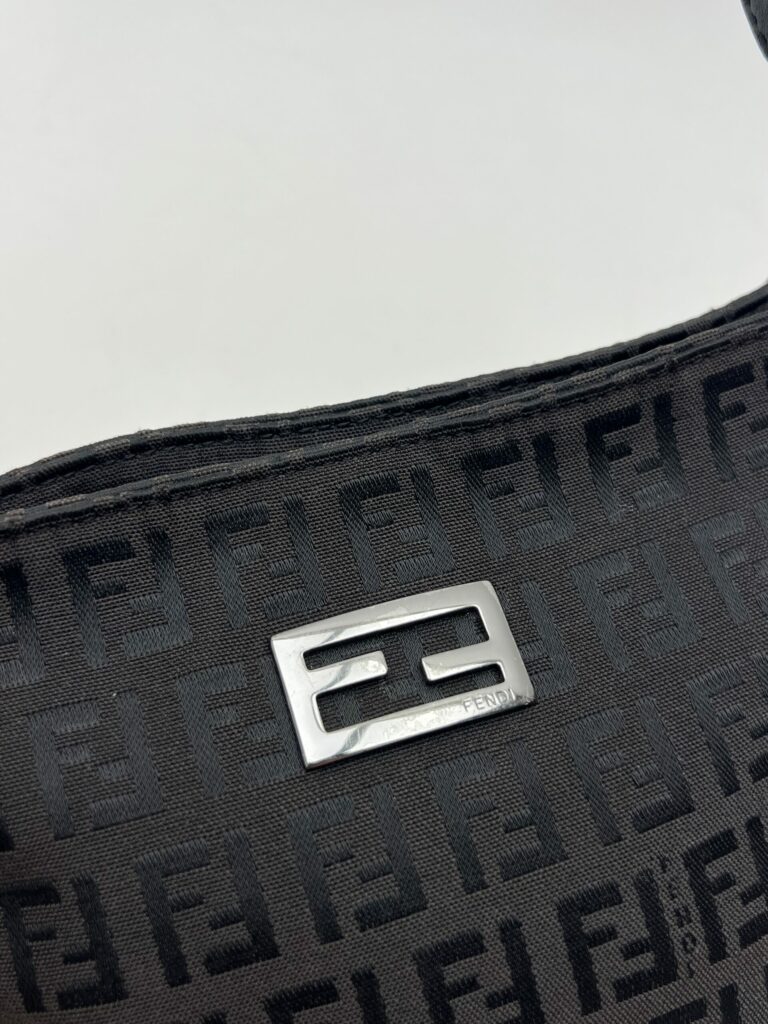 dettaglio tessuto Fendi Pochette Vintage