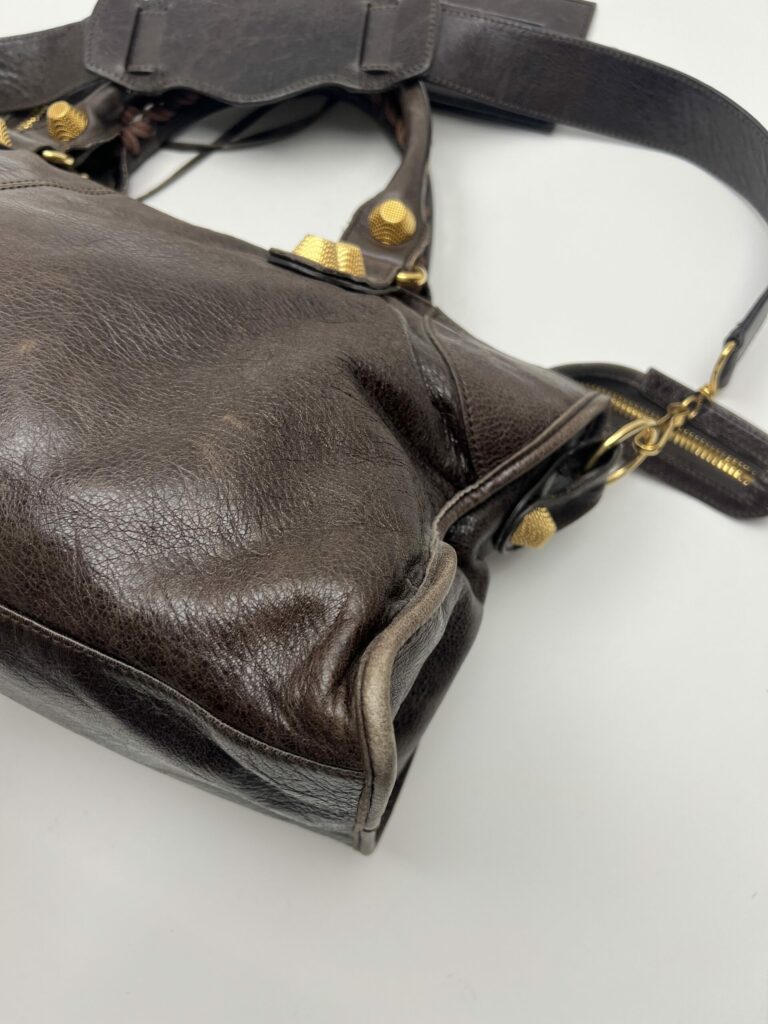 angolo 3 Balenciaga City Giant