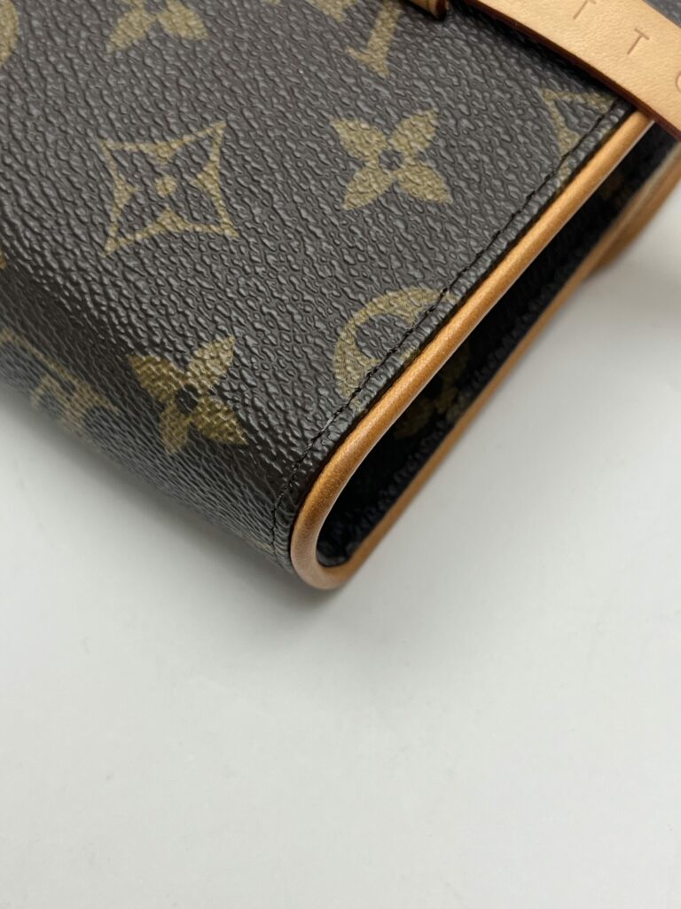 angolo 3 Louis Vuitton Florentine 2007