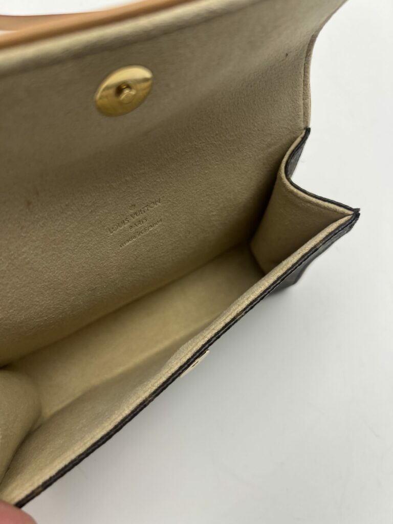 interno Louis Vuitton Florentine 2007